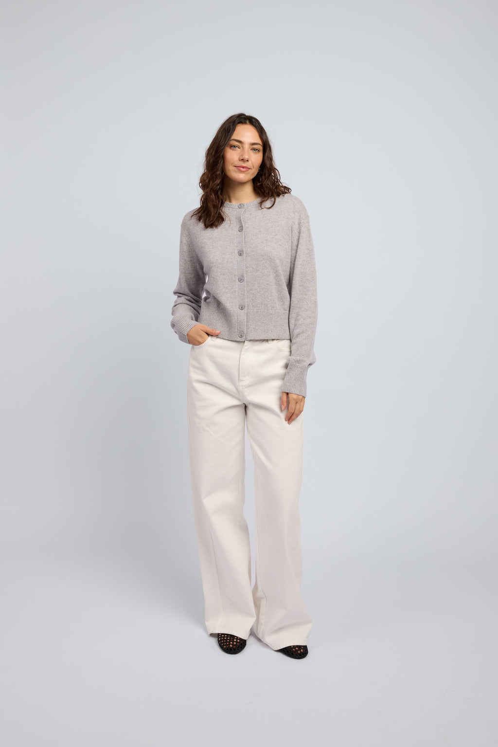 Women’s cloud grey cashmere cardigan by Huntly premium knitwear Australia